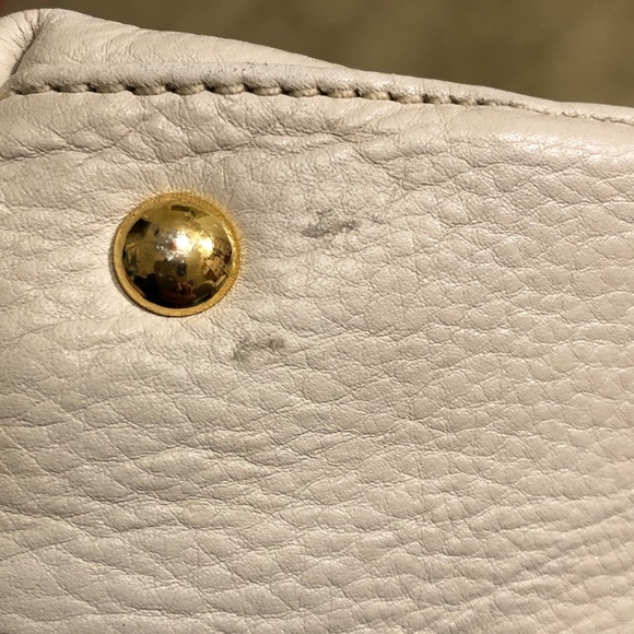 Michael Kors Pebbled Leather Jet Set Tote Bag - Picture 16 of 16